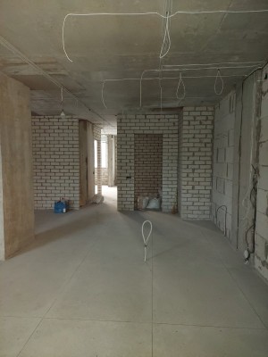 пр. Московский, 162 (г. Харьков, Фрунзенский район) - Здається торгівельний майданчик, 15000 грн. - АФНУ