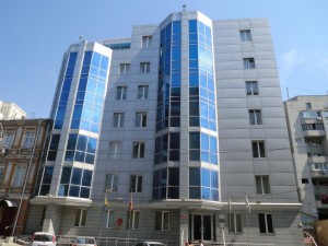 ул. Комсомольская (г. Днепр, Бабушкинский район) - Здається офіс, 100 грн. за кв.м. - АФНУ