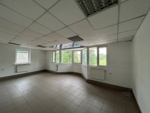 ул. Романюка, 9 (г. Луцк) - Здається торгівельний майданчик, 150 грн. за кв.м. - АФНУ