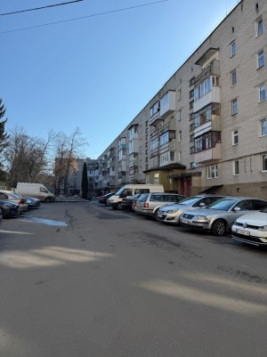 ул. Кравчука, 12 (г. Луцк, 40-й) - Продається квартира, 37000 $ - АФНУ