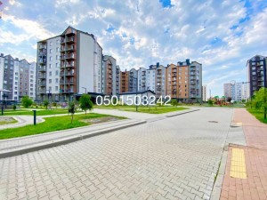 Героїв Крут, 10 (г. Бровары) - Продається квартира, 48500 $ - АФНУ