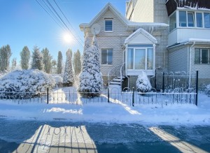 вул. Заводська, 47-а (пгт. Немишаево, Бородянский район) - Продається квартира, 65000 $ - АФНУ