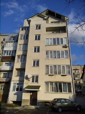 Сорохтея, 26Б (г. Ивано-Франковск) - Продається квартира, 39000 $ - АФНУ