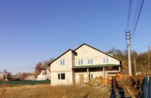 Глиняна, 12 (г. Белая Церковь, Калініна) - Продається будинок, 39000 $ - АФНУ