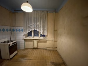 ул. Ломоносова, 75 (г. Киев, Голосеевский район) - Продається квартира, 50000 $ - АФНУ