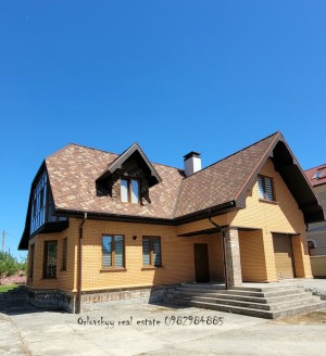 ул. Радонова, 35 (г. Житомир, Богунский район) - Продається будинок, 299000 $ - АФНУ
