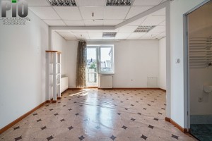 Валова (г. Коломыя) - Продається офіс, 90000 $ - АФНУ